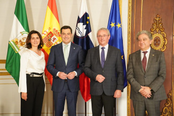 Enric Millo. El Presidente Juanma Moreno recibe al Embajador de Eslovenia